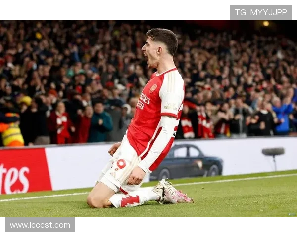 15岁新星道曼梅开二度助青年欧冠阿森纳围绕三核心强势取胜 15岁新星道曼梅开二度助青年欧冠阿森纳围绕三核心强势取胜