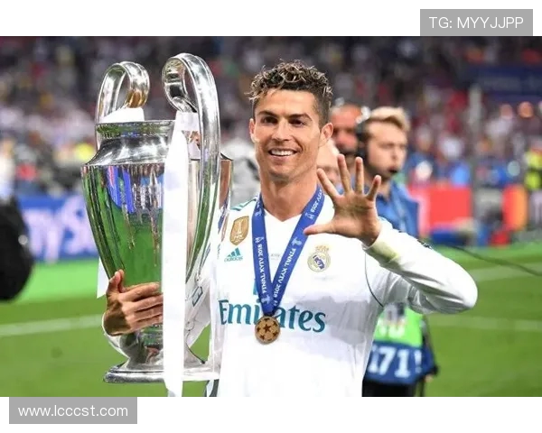 C罗三年后首次深度对话揭示最私密心声 下周震撼发布