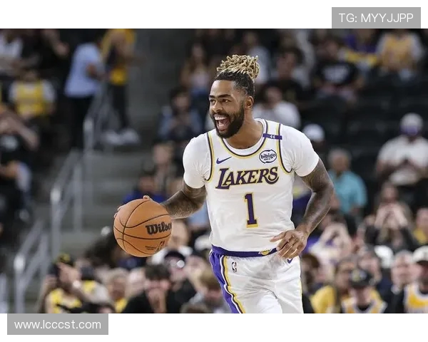 拉塞尔替补登场狂砍24分5板6助3断 正负值+26力压全场助湖人轻取对手